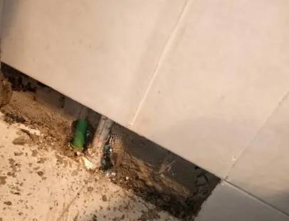 漳浦楼顶漏水维修公司分享下修复水管漏水的几种小方法